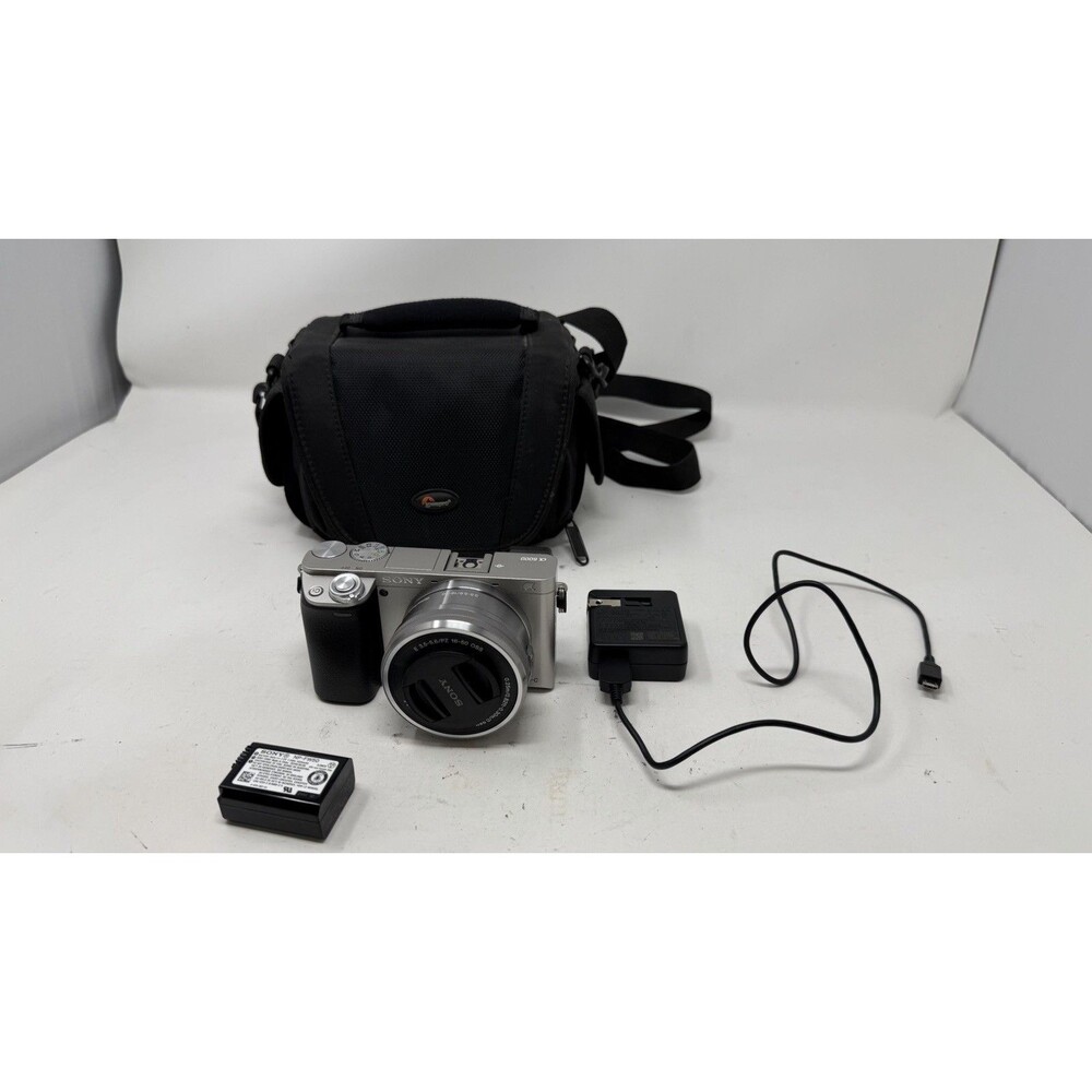 [Mint] Sony Alpha a6000 Mirrorless Camera Silver 16-50mm Lens (Shutter Count 43)